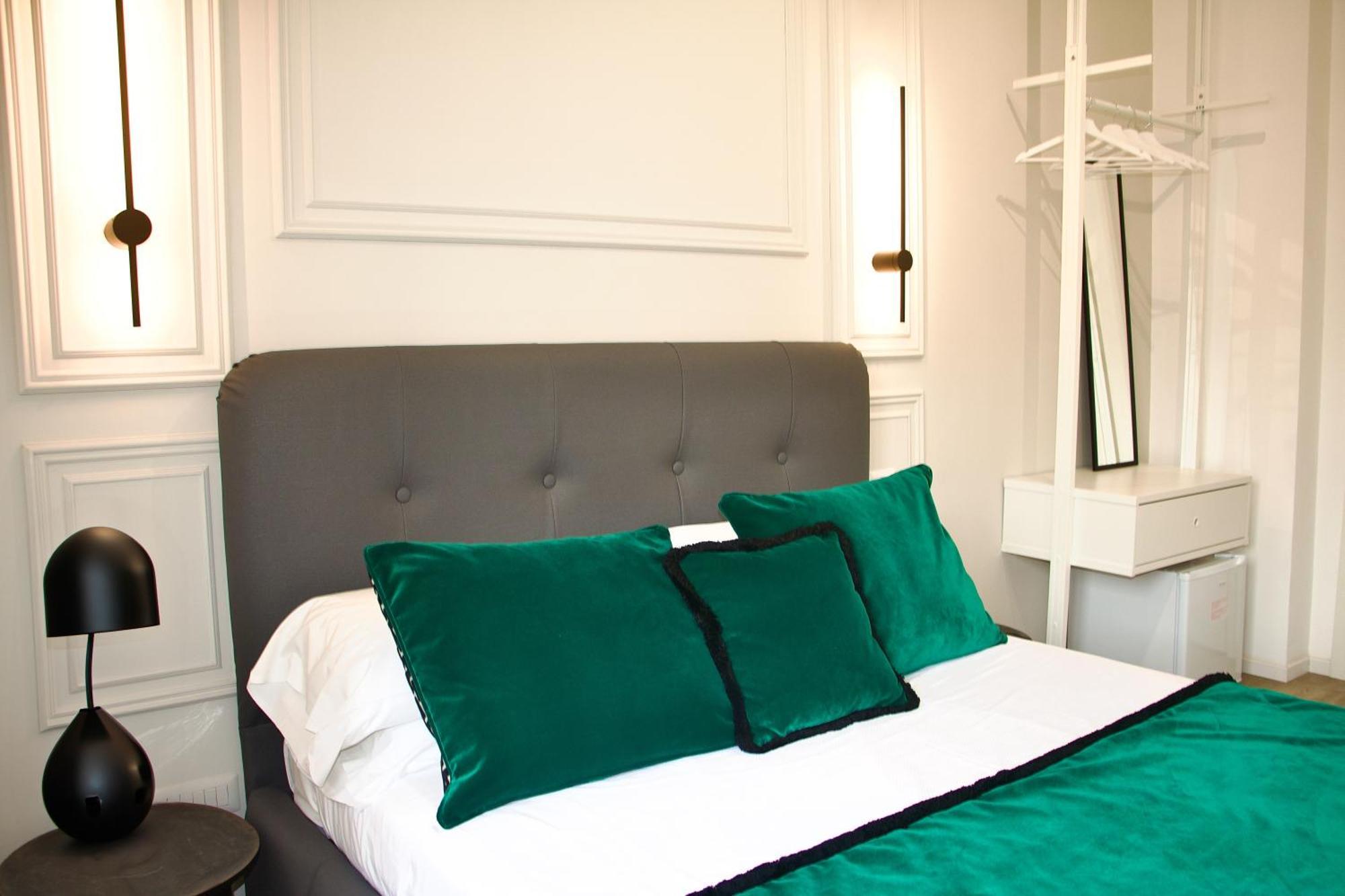 Xcross Suites Basilica San Paolo Rome Bagian luar foto